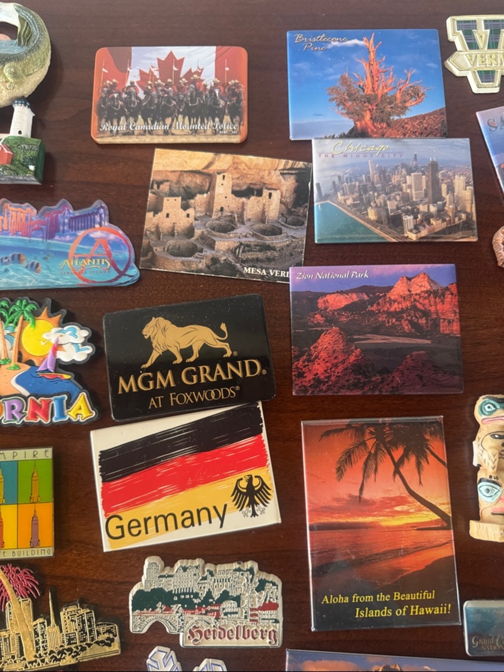 Assorted Travel Souvenir Magnets - Colorful Collection - Picture 7 of 7